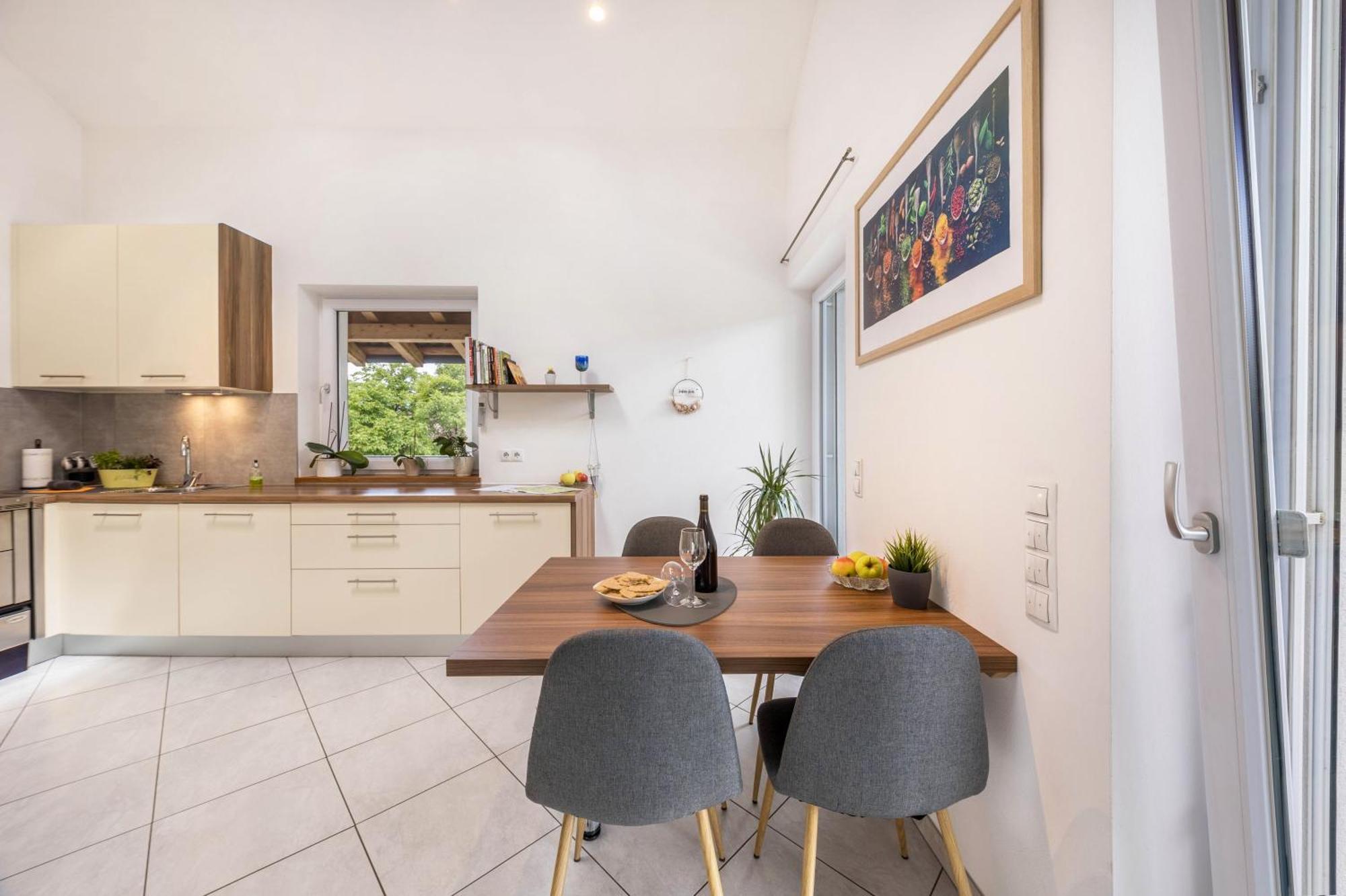 Angerblick Apartment Appiano Sulla Strada Del Vino Zewnętrze zdjęcie
