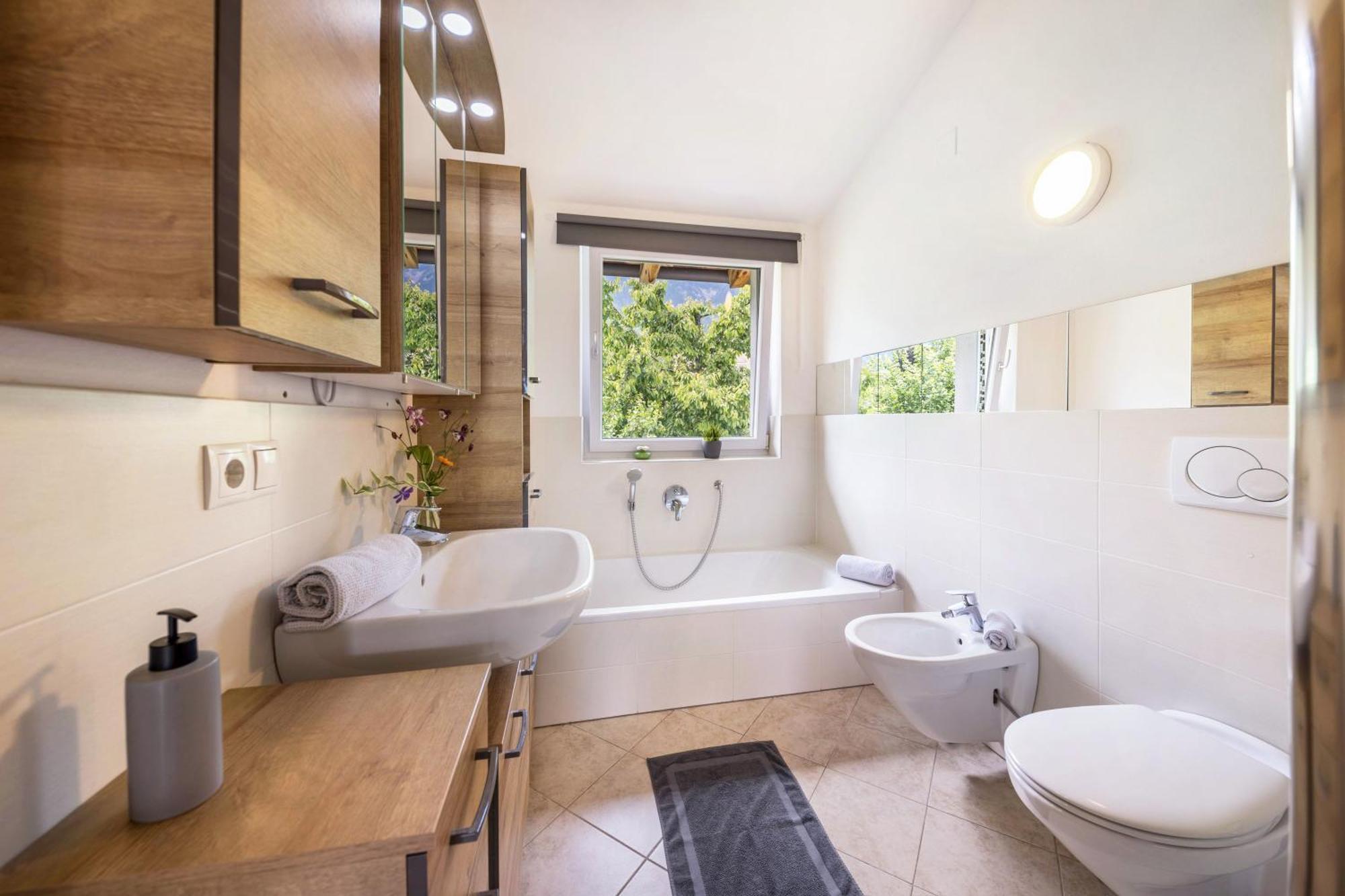 Angerblick Apartment Appiano Sulla Strada Del Vino Zewnętrze zdjęcie