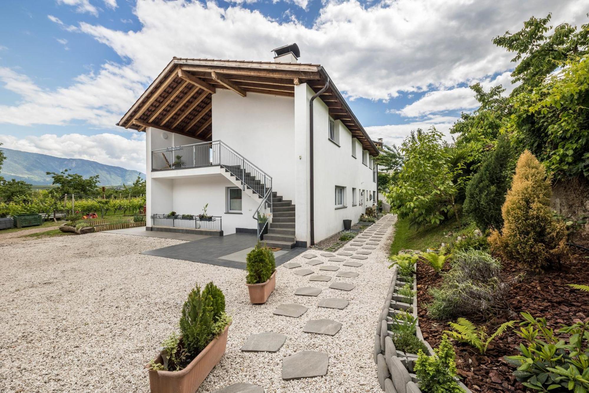 Angerblick Apartment Appiano Sulla Strada Del Vino Zewnętrze zdjęcie