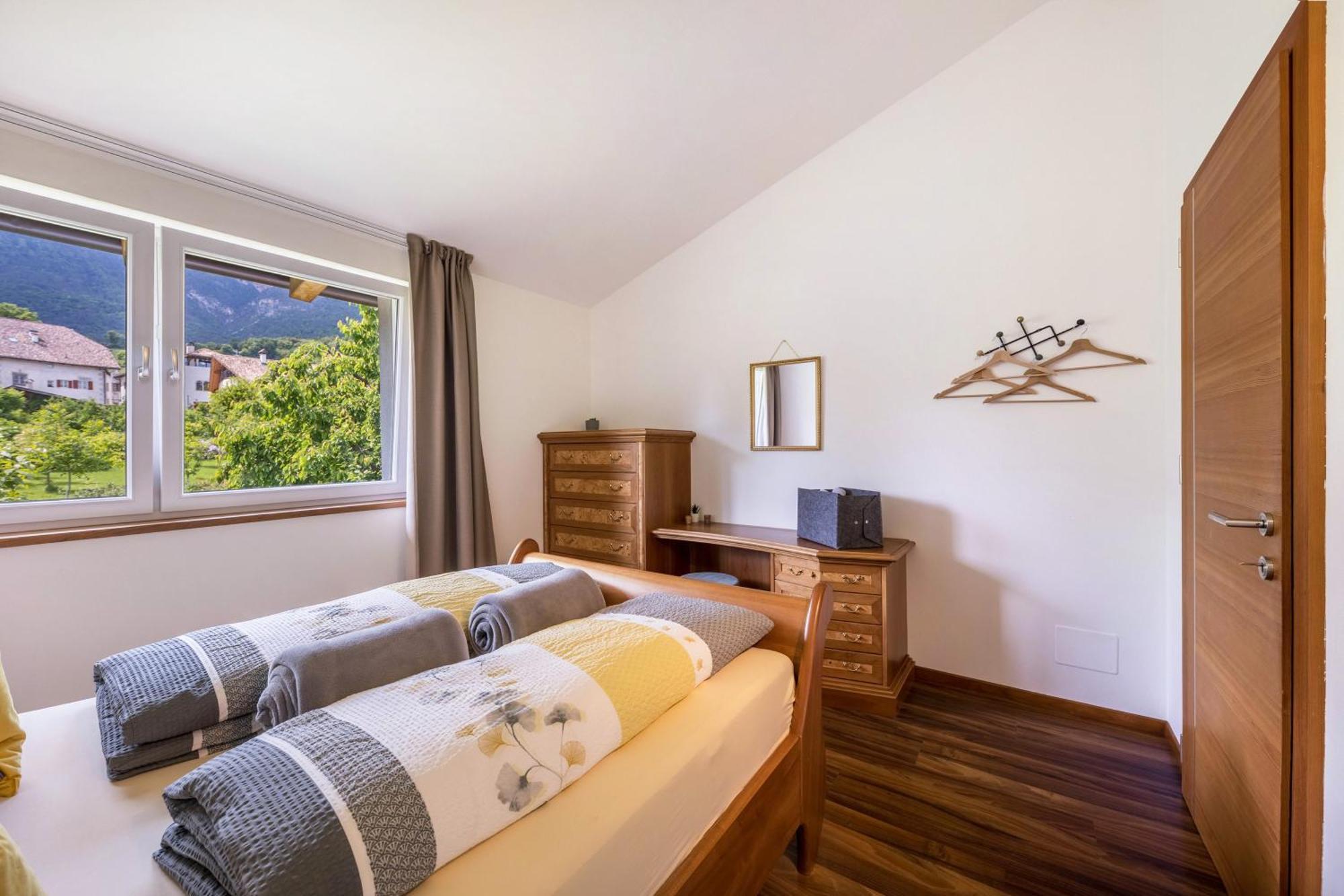 Angerblick Apartment Appiano Sulla Strada Del Vino Zewnętrze zdjęcie